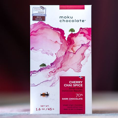 Moku Chocolate Dark 70% Cherry Chai Spice Bar