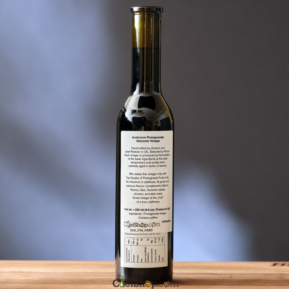 Acetoria Pomegranate Balsamic Vinegar Label