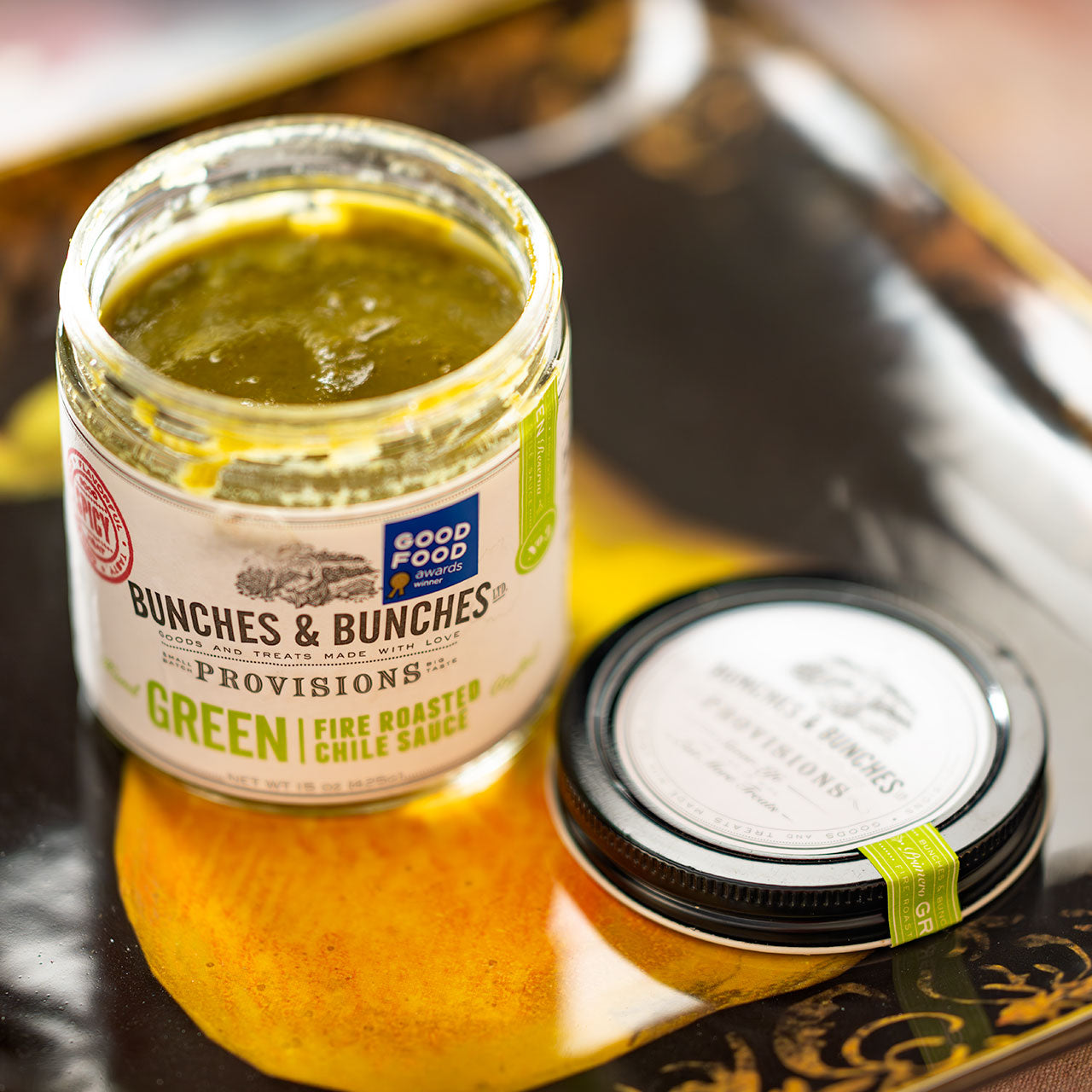 Bunches & Bunches Green Fire Roasted Chili Sauce
