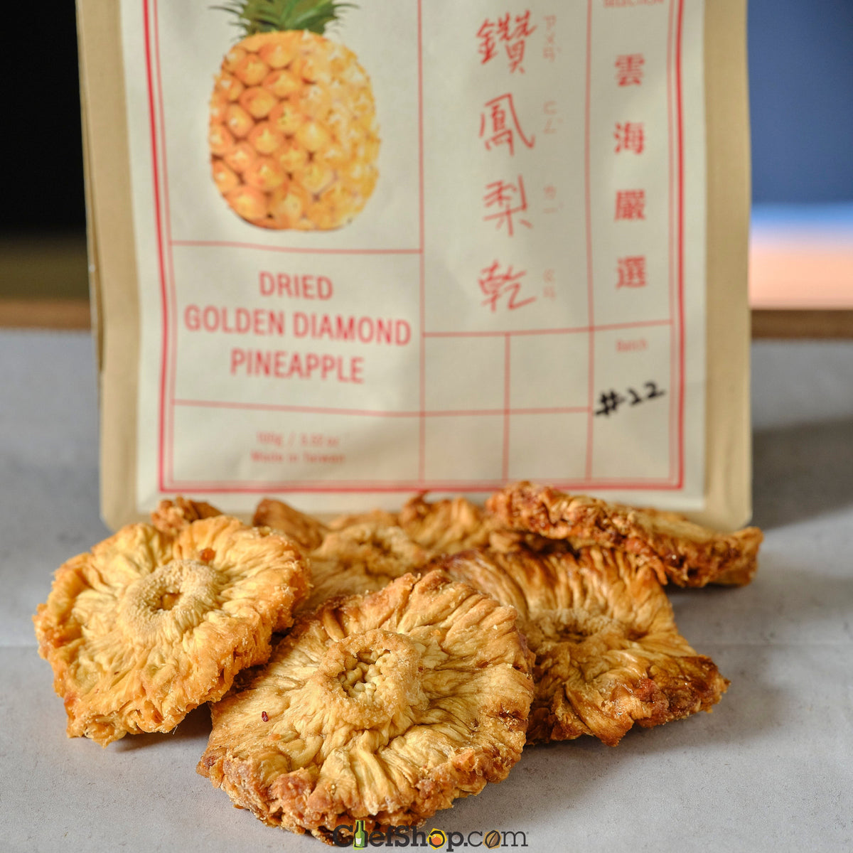 Dried Golden Diamond Pineapple detail
