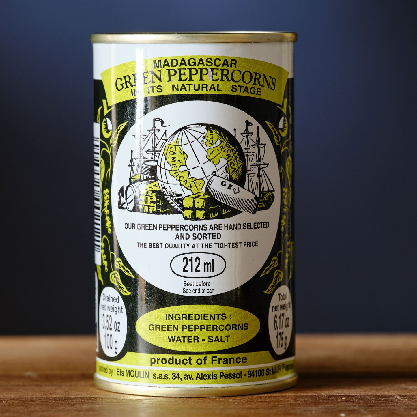 Moulin Green Peppercorns in Brine can English