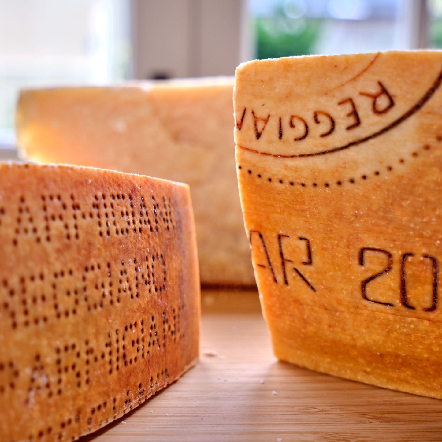 Parmigiano-Reggiano - edge rind winter