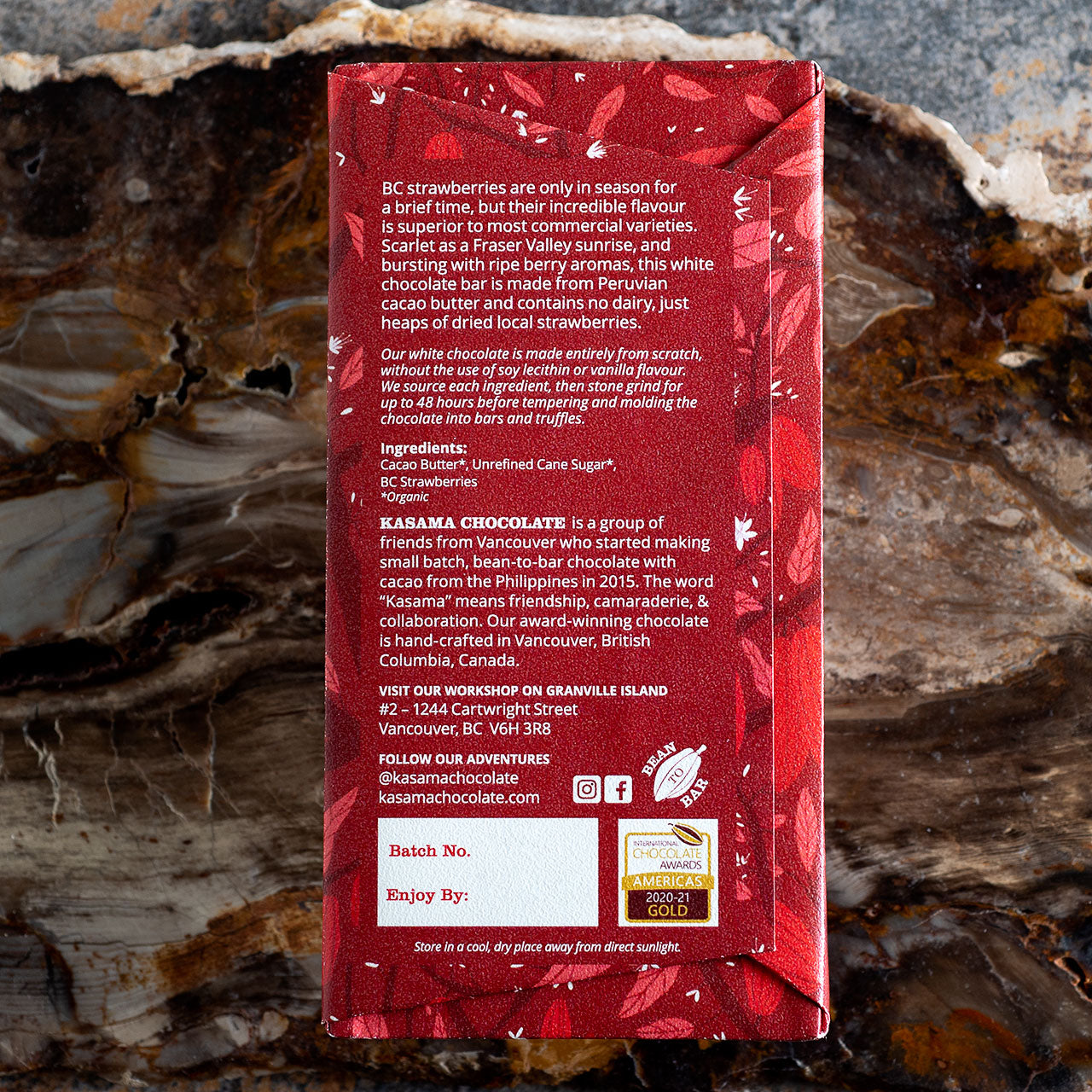 Kasama Strawberry White Chocolate Bar