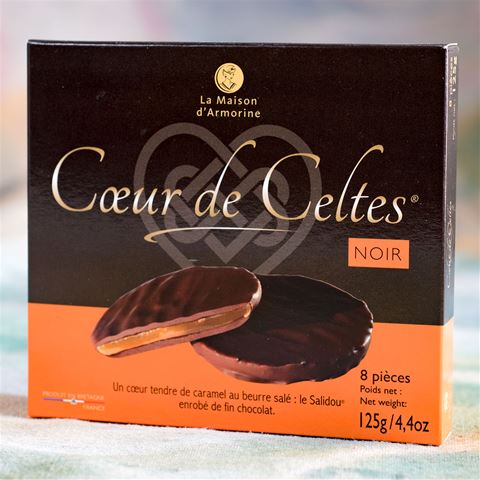 La Maison d&#39;Amorine Coeur de Celtes - Dark Chocolate with Fleur de Sel Caramel