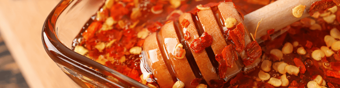 Raw Honey Benefits, Uses, and What Honey Can Do in the Kitchen