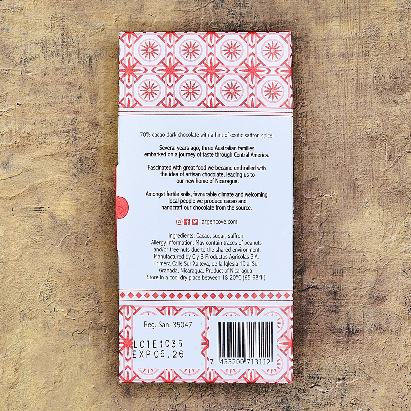 Argencove Saffron 70% Dark Chocolate Bar