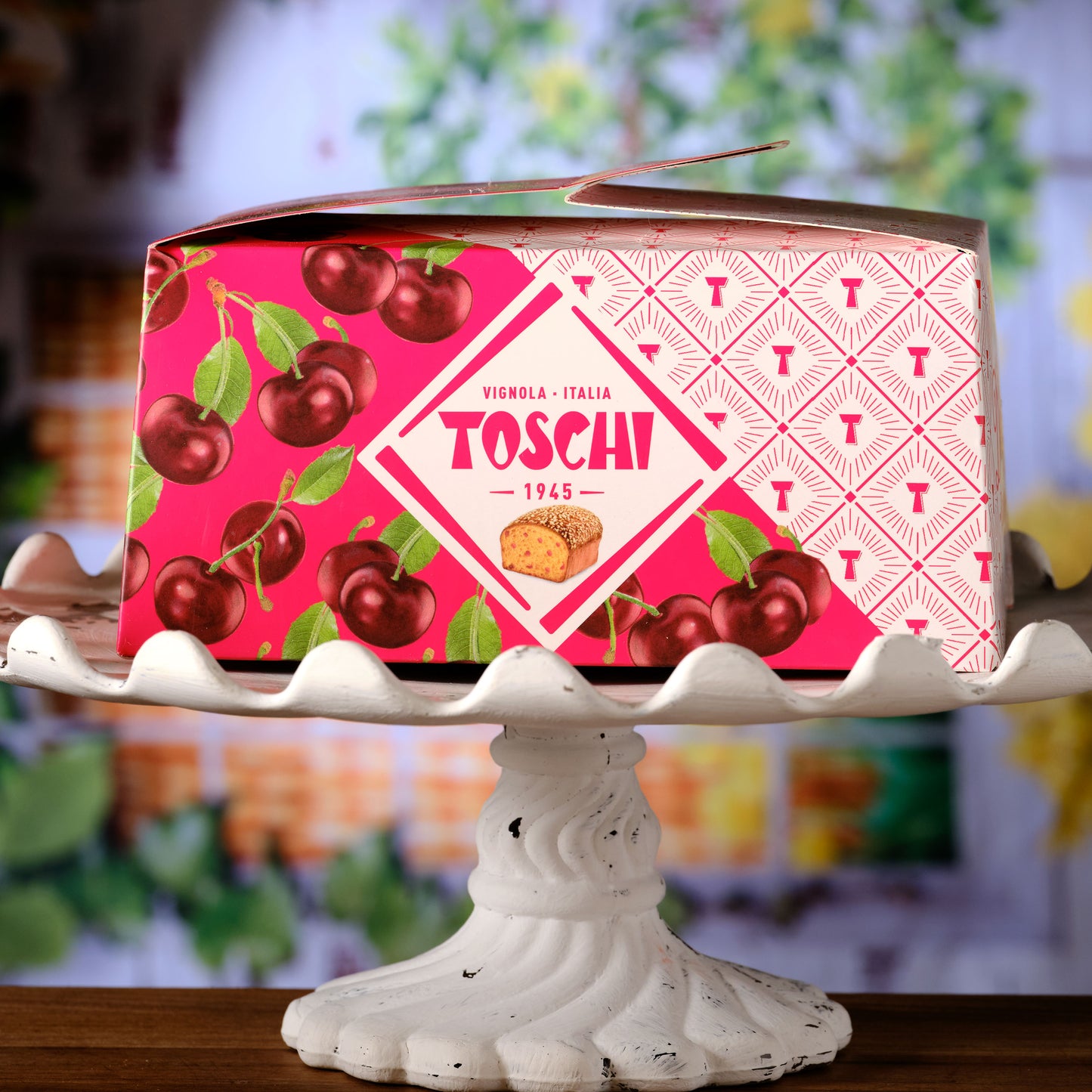 Flamigni il Dolce Toschi Cherry Cake