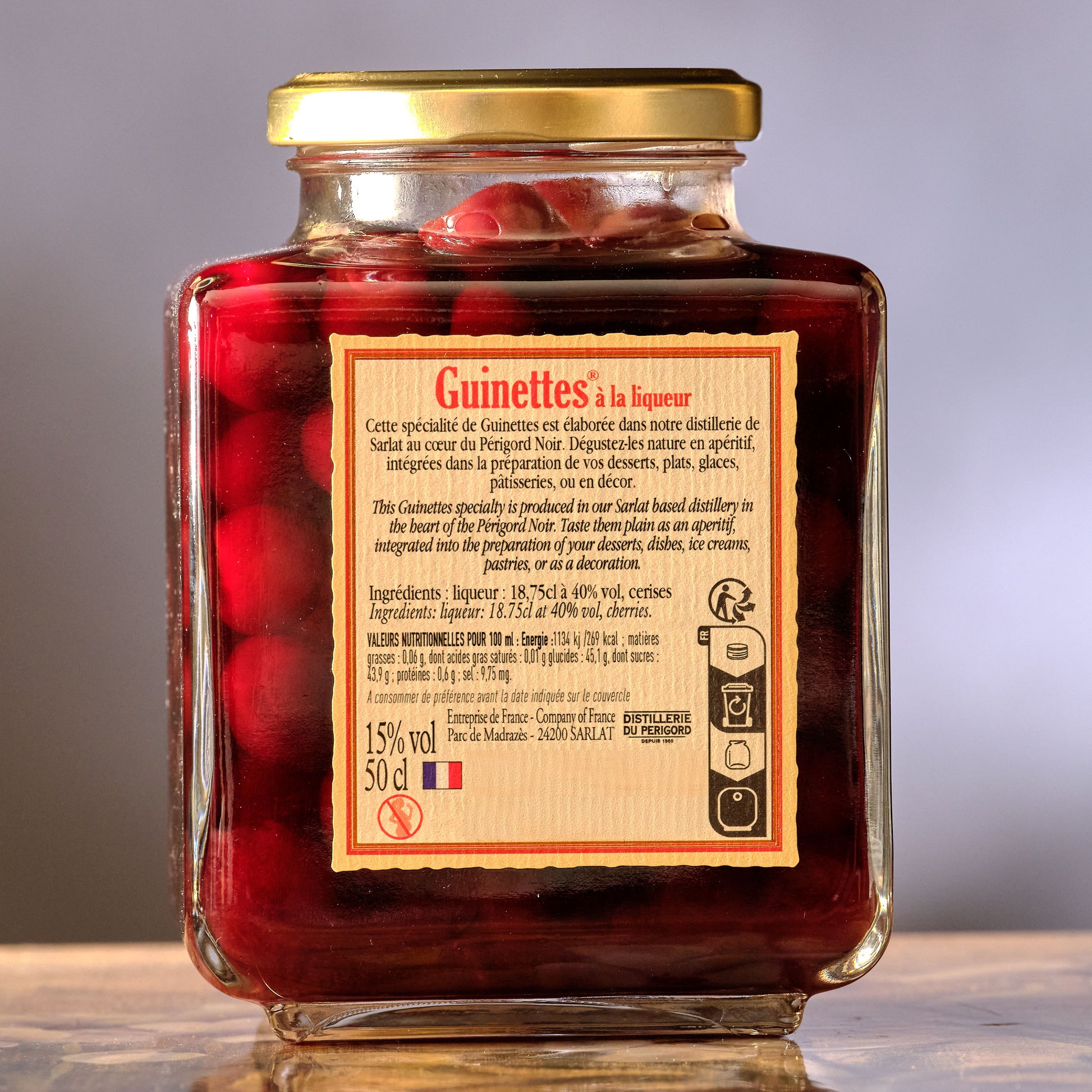 Distillerie du Perigord Guinettes Cherries in Liqueur back