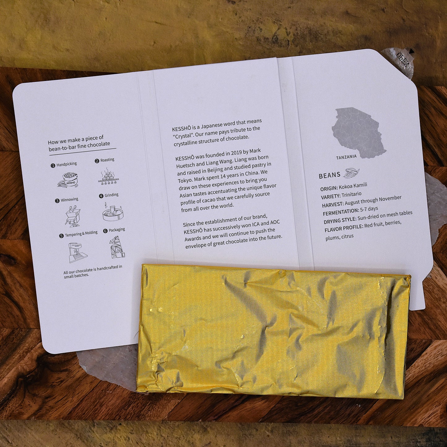 KESSHŌ Jasmine Yuzu 56% Dark Milk Chocolate Bar