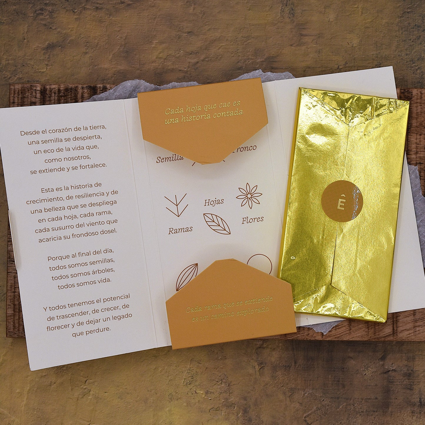 Levêlez 67% Dark Chocolate Bar with Cashews