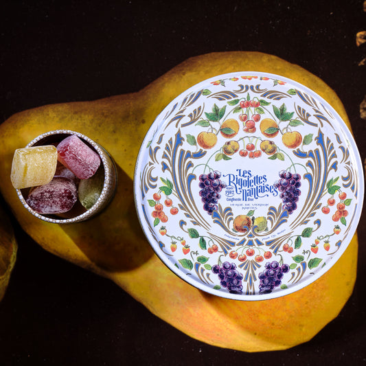 Les Rigolettes Nantaises Fruit Bonbons in Tin - 230 grams