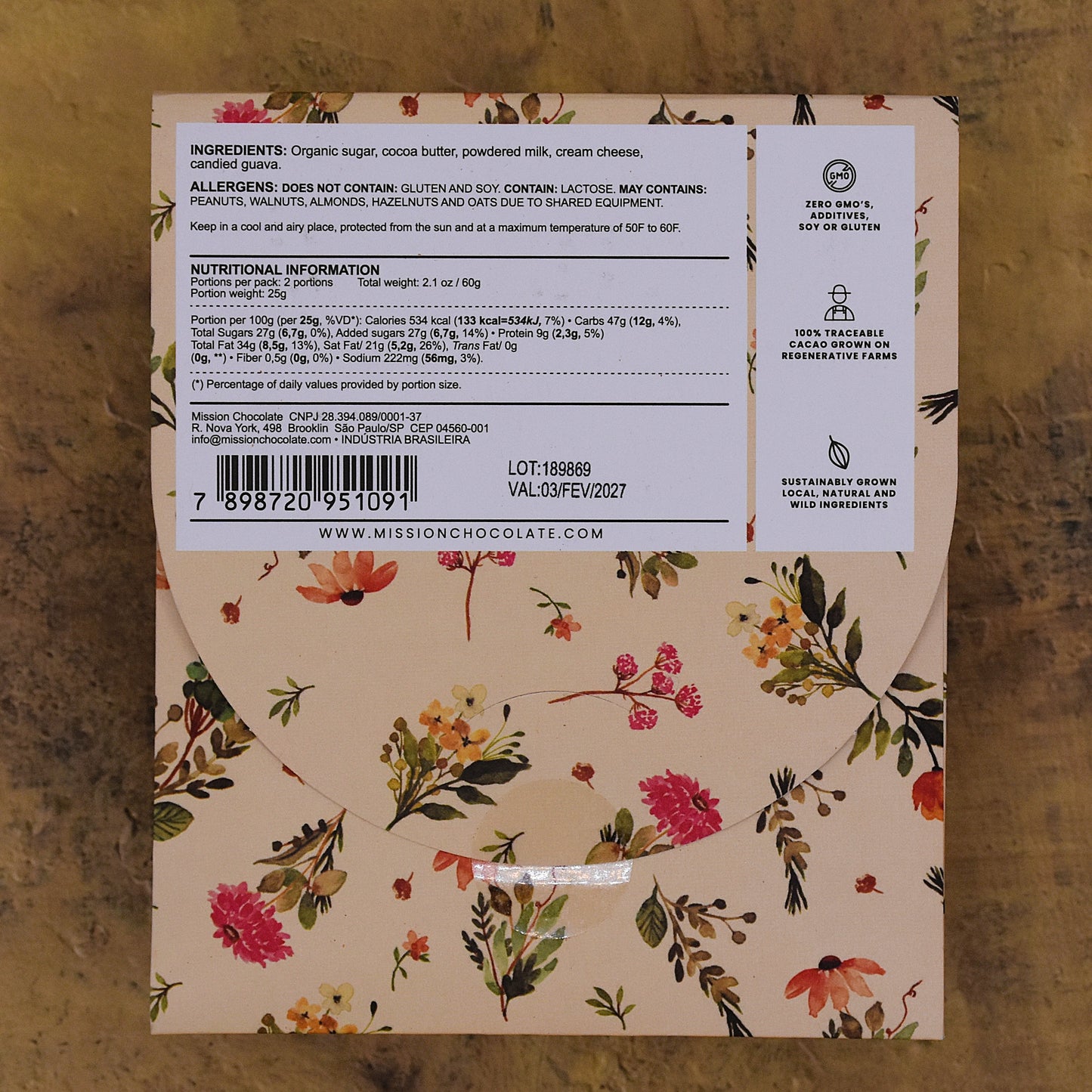 MISSION Chocolate Romeo & Juliet Cream Cheese White Bar with Guava