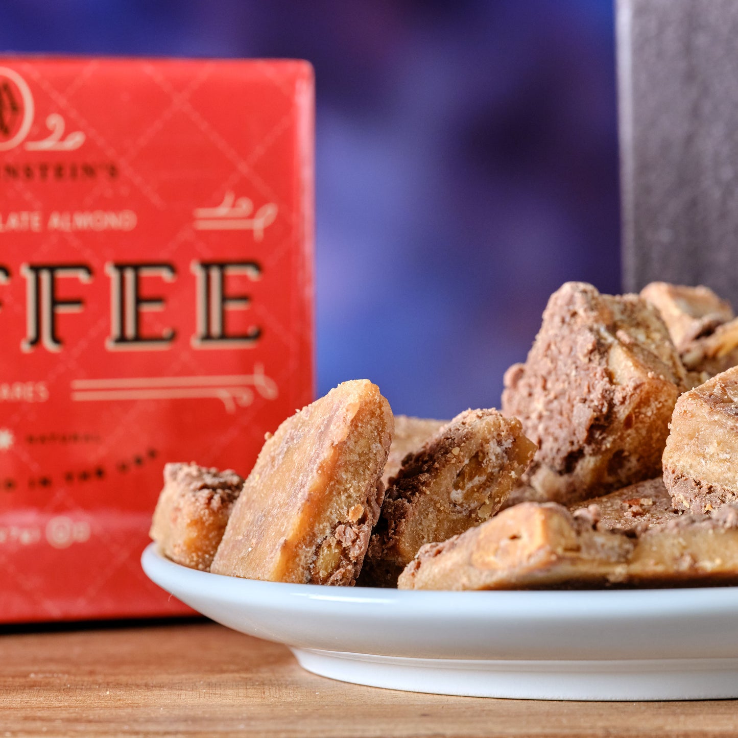 Mrs Weinstein's Milk Chocolate Almond Toffee Squares open