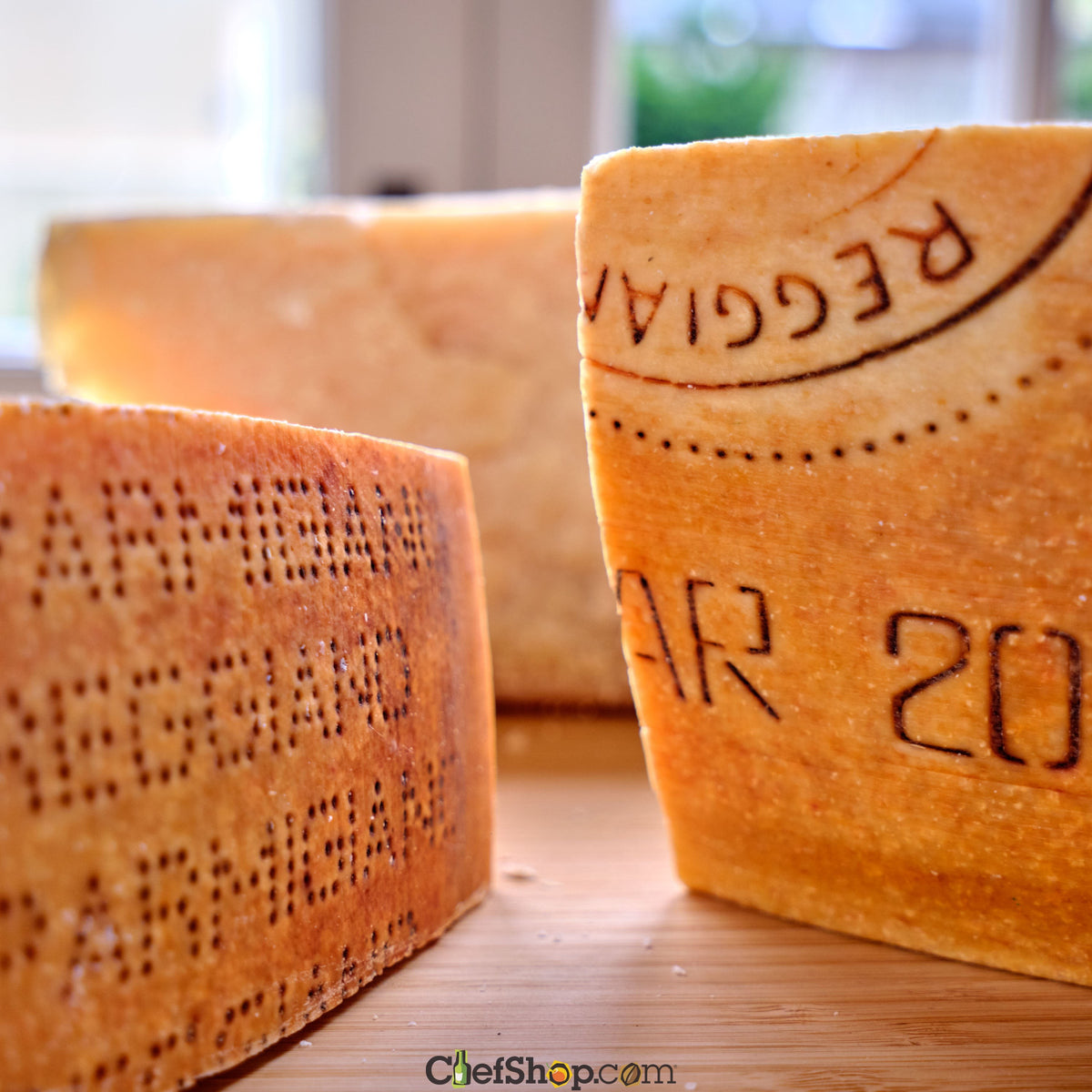 Parmigiano-Reggiano - edge rind winter