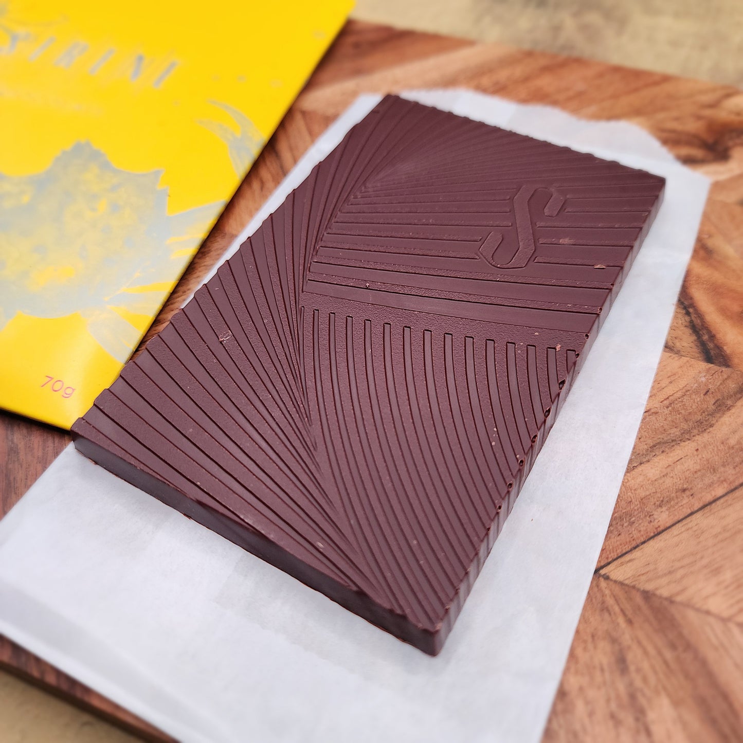 Sirene No Sugar 65% Dark Milk Chocolate Bar