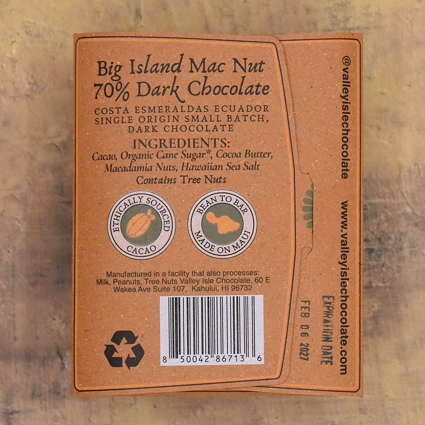 Valley Isle 70% Dark Chocolate Bar with Hawaiian Macadamia Nuts